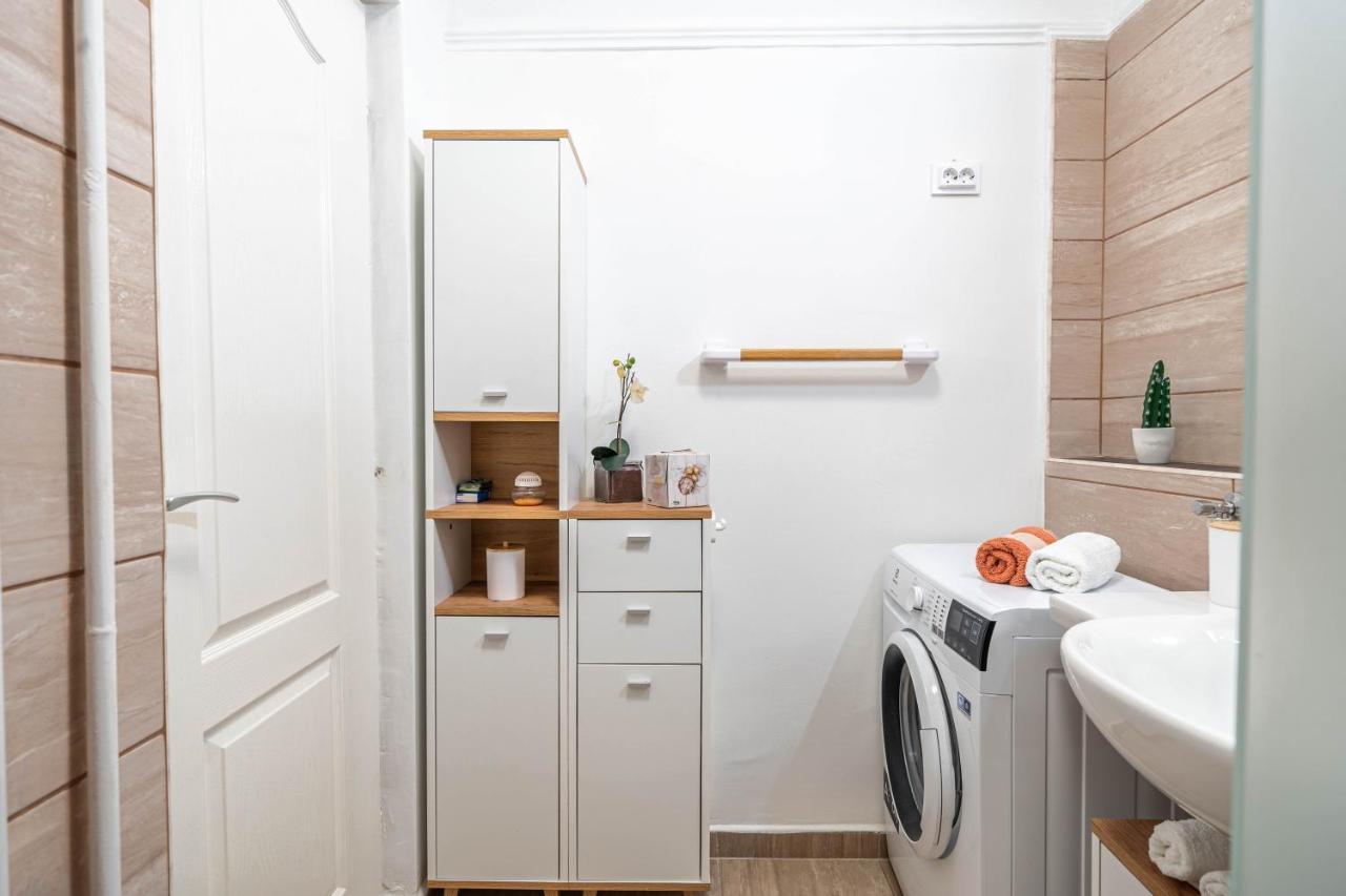 בודפשט Pastelle Apartment With Own Parking Place מראה חיצוני תמונה